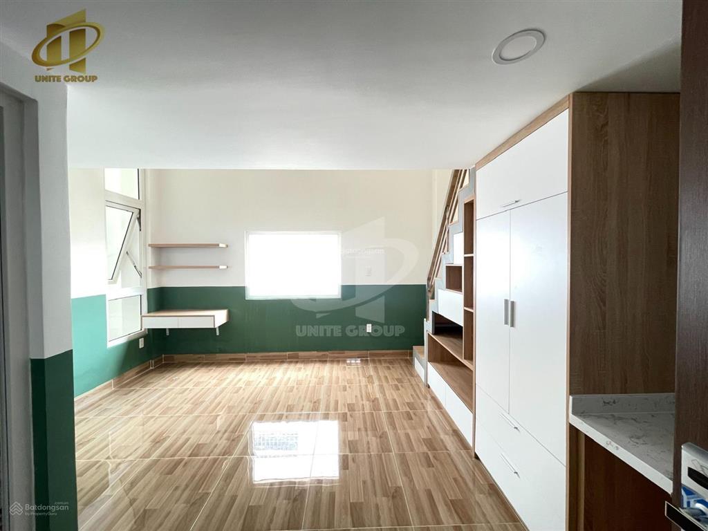 Căn hộ có gác mới xây 100% ban công view đẹp ở 4 người nguyễn xí bình thạnh,  0769 690 ***
