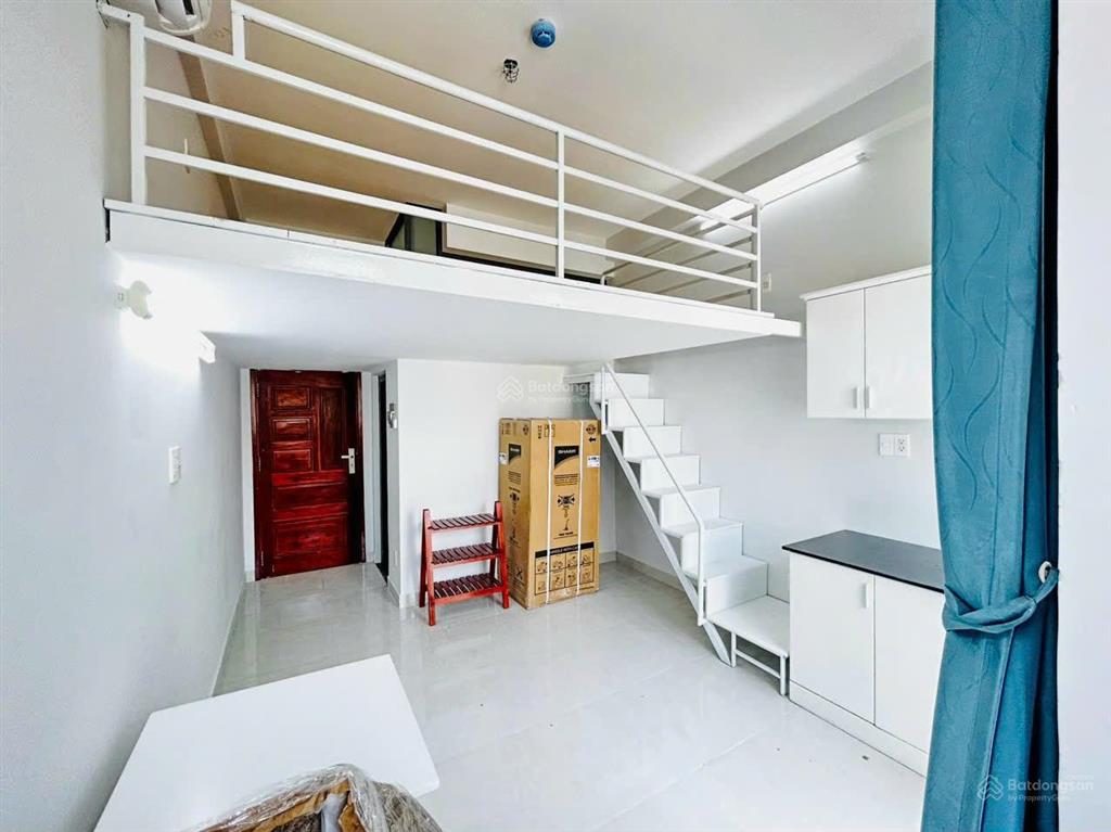 Căn hộ có gác mới xây 100% ban công view đẹp ở 4 người nguyễn xí bình thạnh,  0769 690 ***