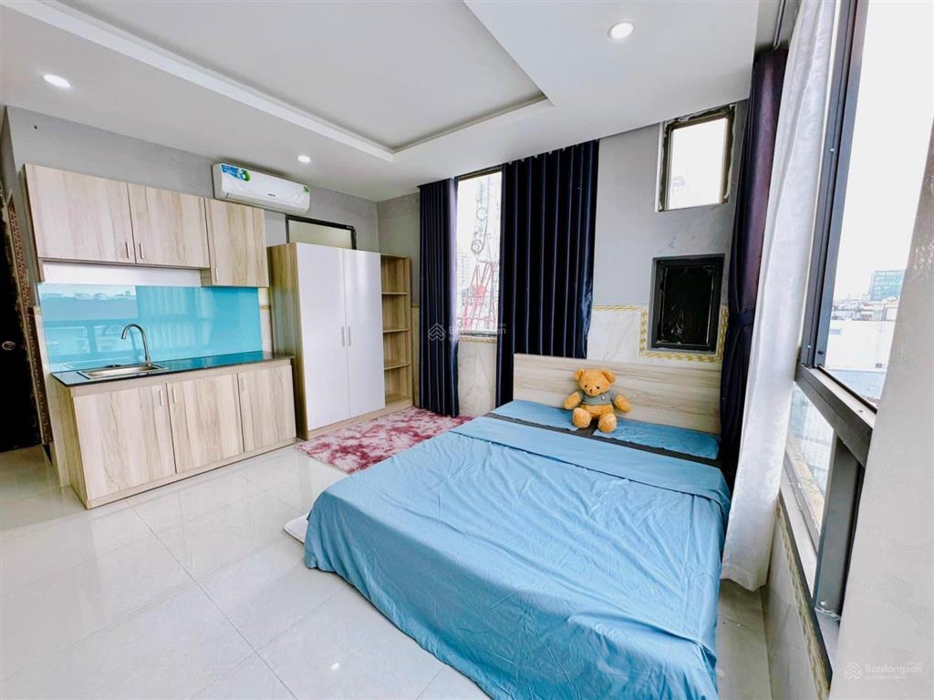 Phòng cho thuê full nội thất cửa sổ thoáng mát ngã tư hàng xanh ung văn khiêm bình thạnh sát hutech