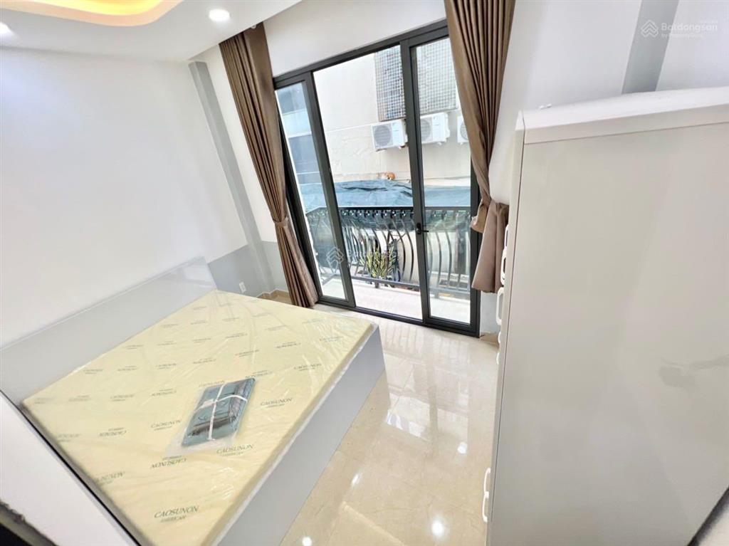 Phòng mới toanh full nội thất giáp q1 ngay lê văn duyệt bình thạnh,  0769 690 ***