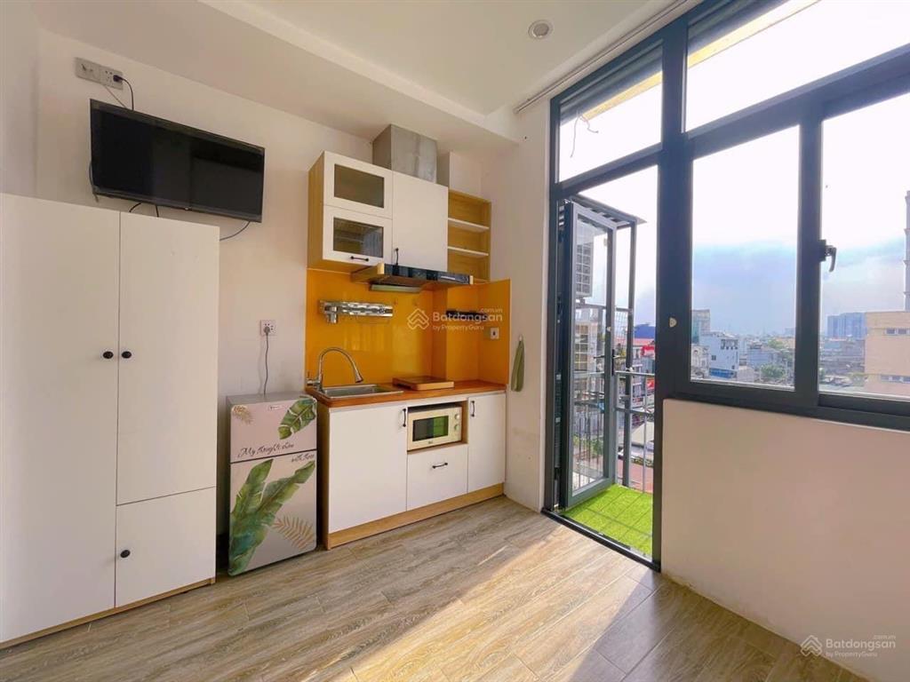 Phòng ban công view đẹp mới ngay nguyễn xí, bình thạnh  0769 690 ***