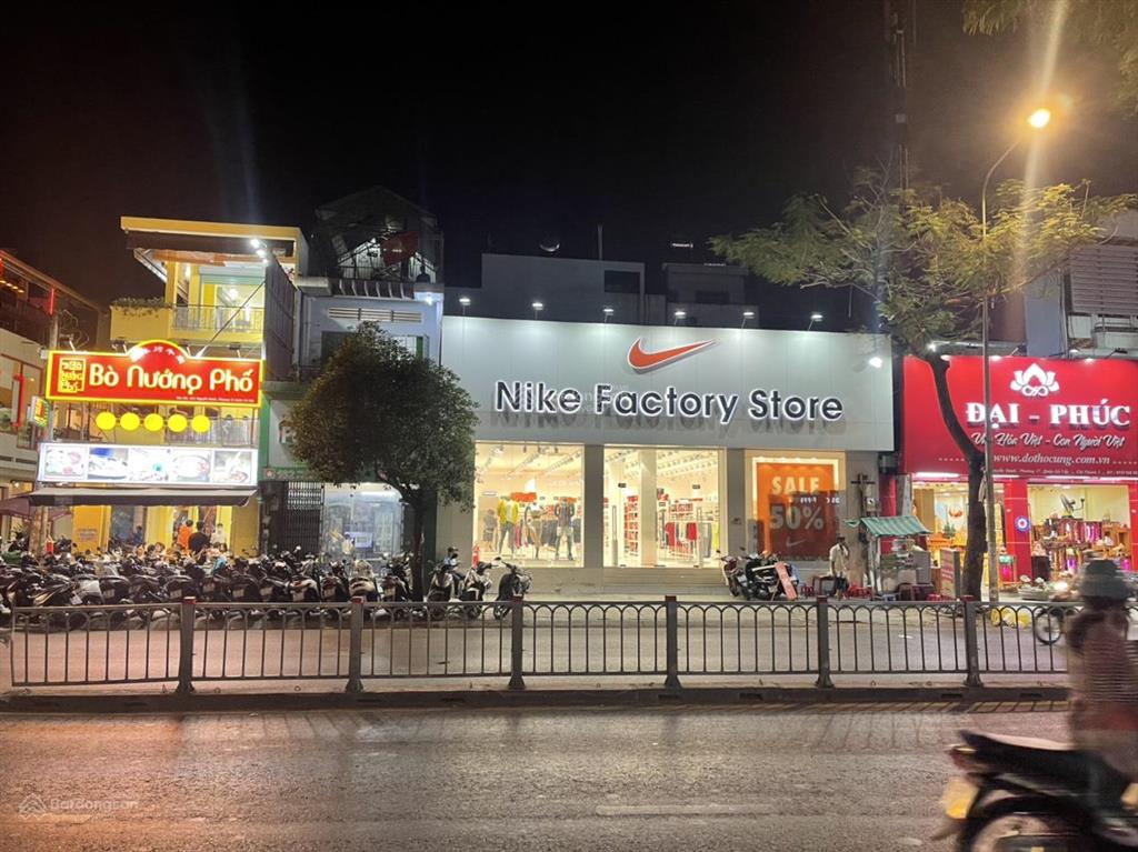 Định cư cần bán gấp nhà mt nguyễn văn lượng p17 dt 7x35m khu vực xây hầm 7 lầu giá chỉ 32 tỷ