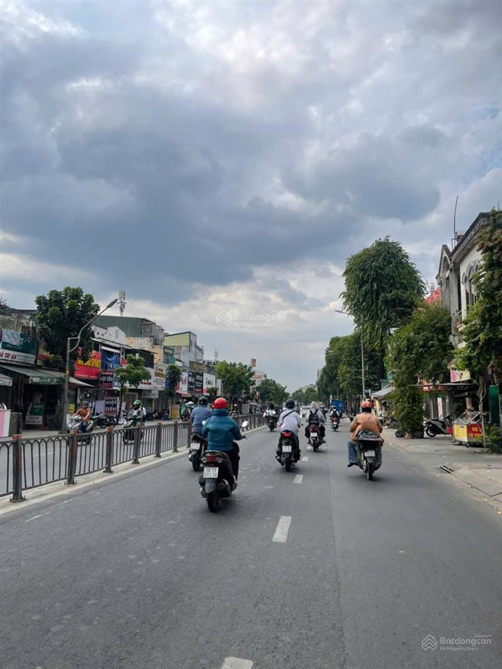 Bán nhà mặt tiền quang trung, quận gò vấp  dt 20x60m  hđt 500trđ  giá 148 tỷ  0937 405 ***