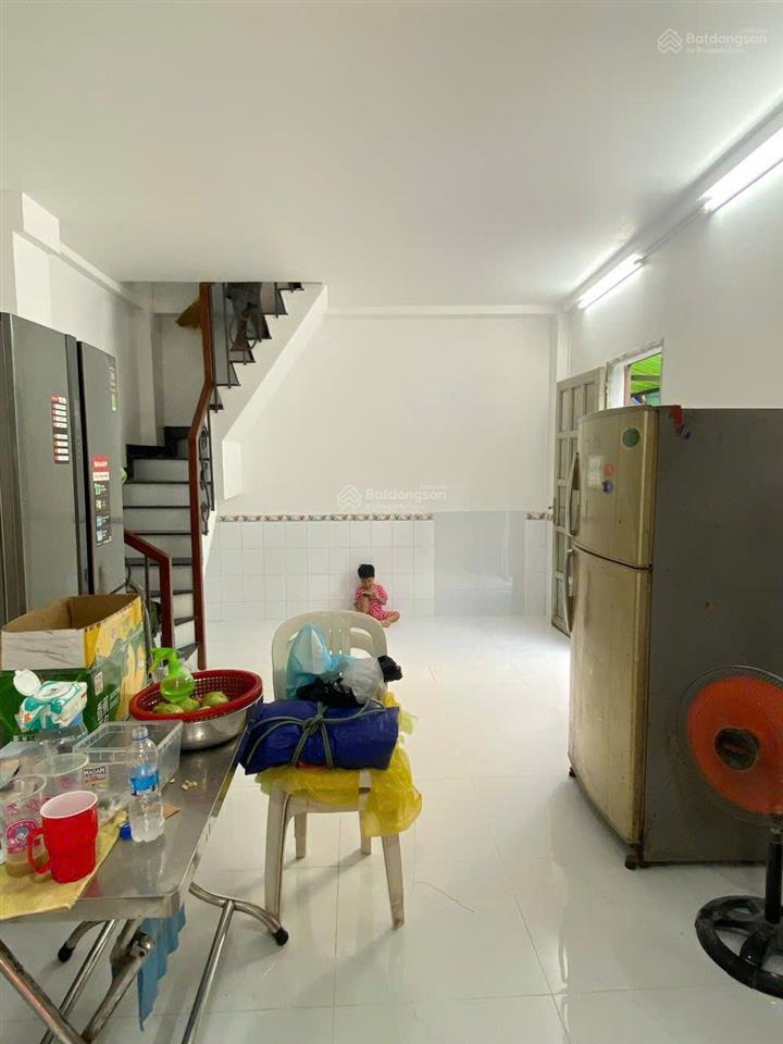 Bán nhà 2 mặt tiền hẻm tiện ở & kinh doanh đường số 18 p4 q8