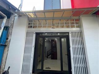 Bán nhà vừa xây mới + full nội thất đường trần hưng đạo p7 q5