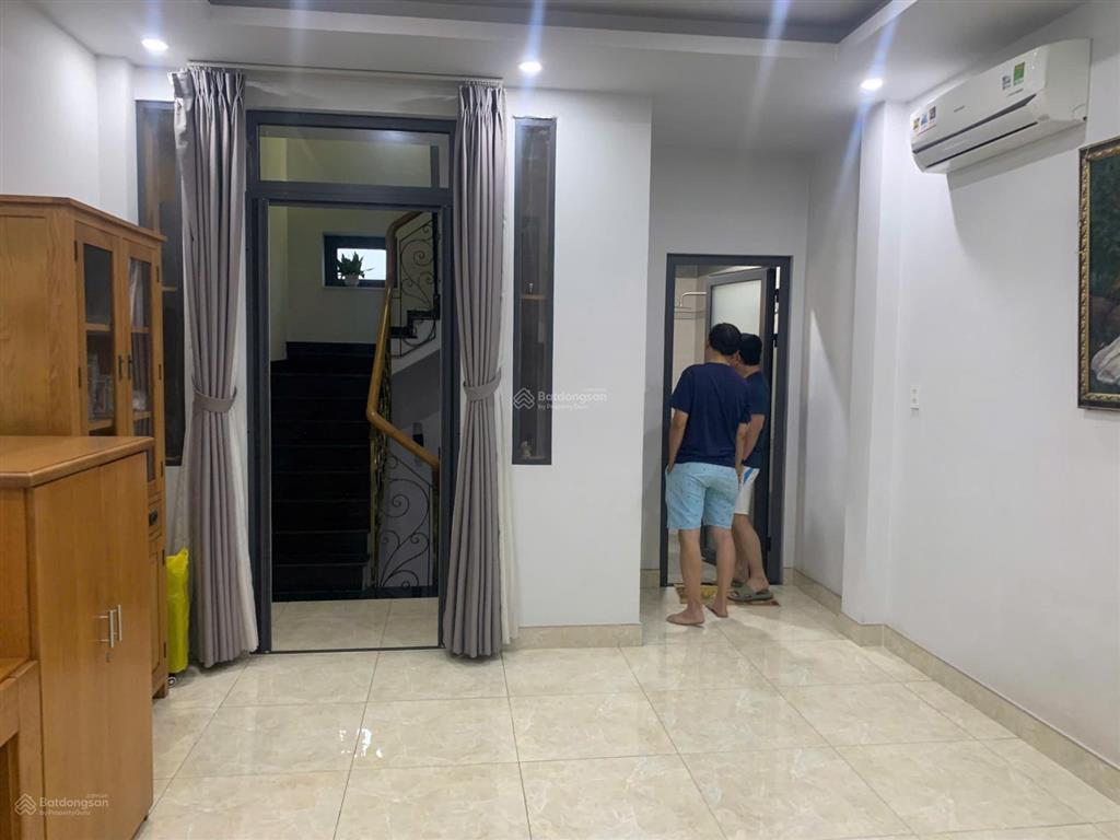 Hxh 1 sẹc phan văn trị p5  đối diện emart  dt 4x11m 1t3l. giá chỉ 10 tỷ tl