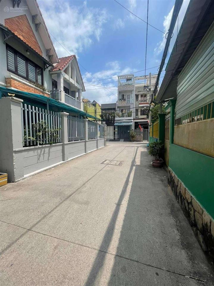 Hxh lê đức thọ 5.2x23m 1t lửng 2 lầu. giá tốt chỉ 8 tỷ