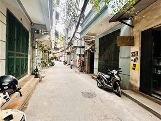 Bán nhà riêng tại hoàng ngân, 14,5 tỷ, 70m2, 9pn, mt7m, vf3 đỗ cựa, 50m ra phố, hiếm