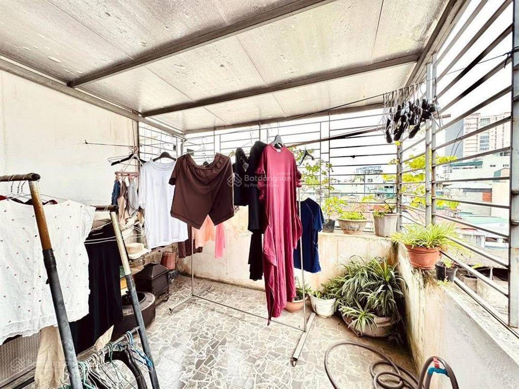 Chính chủ bán nhà số 19/14/8 vũ thạnh,đống đa  22m2  ngõ rộng thoáng  giá rẻ 4,1 tỷ