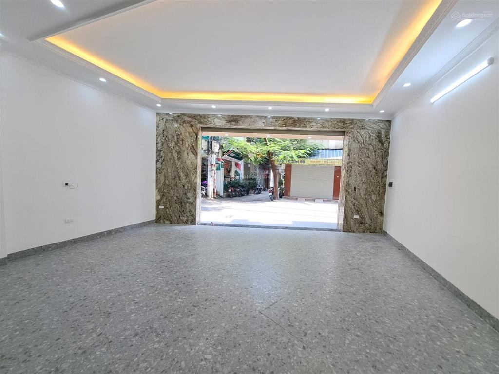 Võng thị, tây hồ  56m² x 6t, thang máy  ô tô tránh nhau  giá hiếm  19,8 tỷ