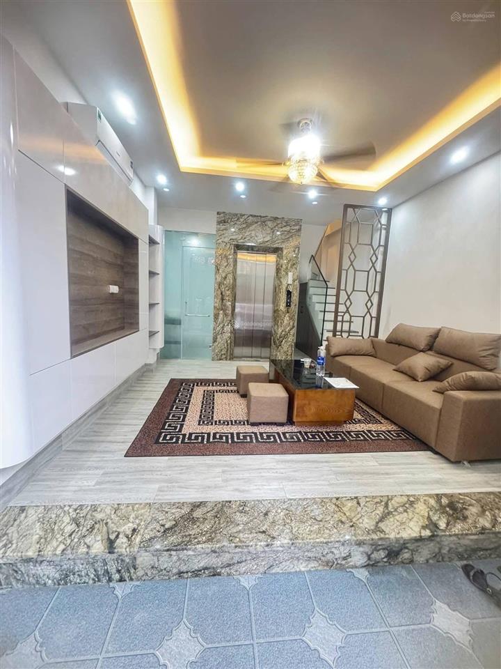Bán nhà đội cấn, ngọc hà  40m2x6t, thang máy  siêu đẹp, gần phố, ở sướng  9,3 tỷ