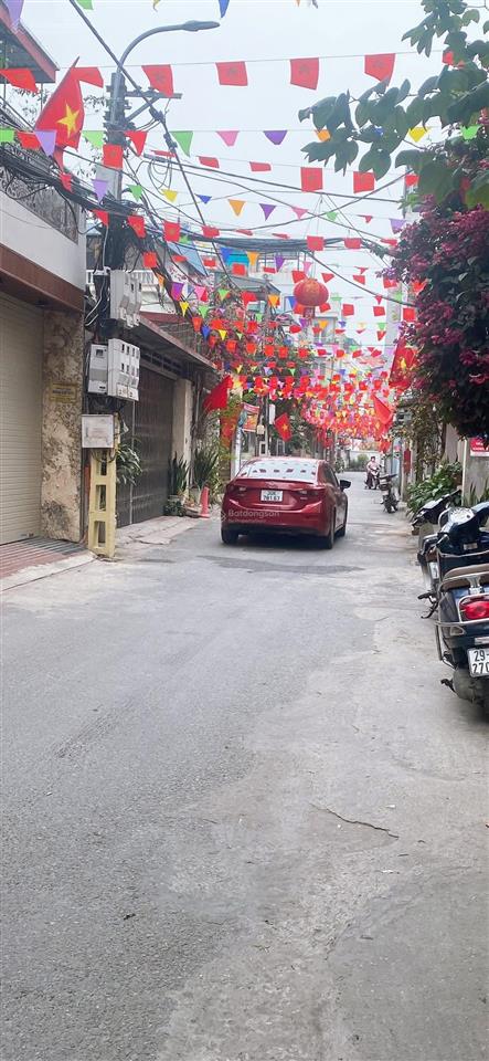 Hoàng quốc việt  56m²  ngõ ô tô tránh  20m ra mặt phố  giá đầu tư 15 tỷ