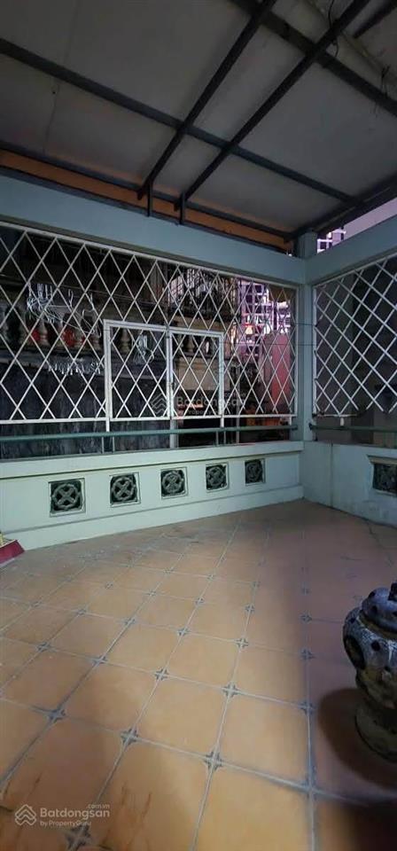 Phố hoàng ngân, cầu giấy  60m2x4t  ô tô qua nhà, kinh doanh  lô góc, nở hậu  13,5 tỷ
