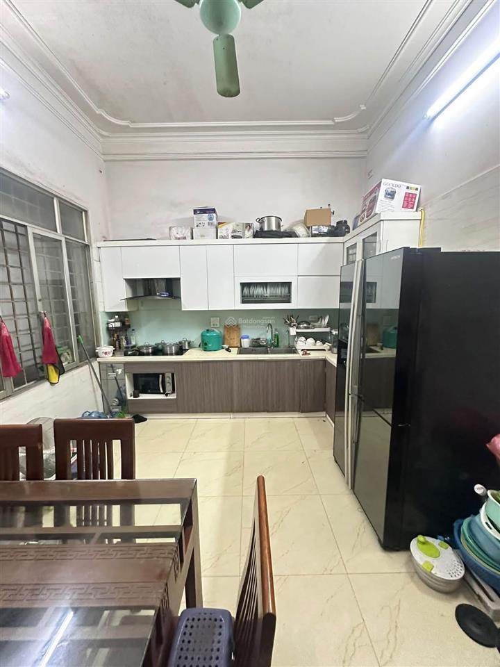 Bán nhà phố lê thanh nghị , hbt  57m2x4t  phân lô,chắc chắn  oto vào nhà  10m ra phố  17,5 tỷ