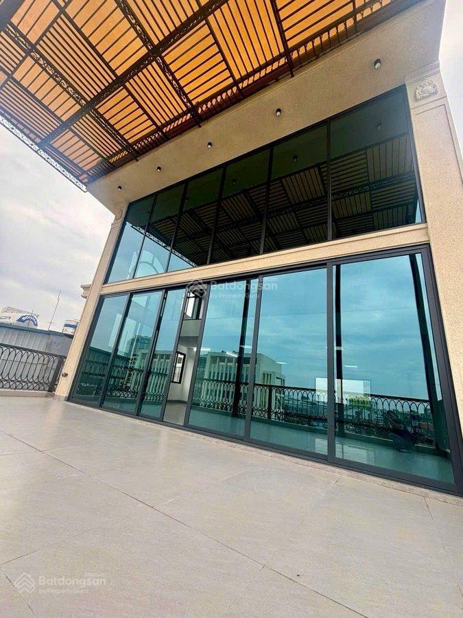 Mặt phố hồng tiến,long biên  160m2x9t  lô góc  vị trí vàng  kinh doanh,dòng tiền cao  67 tỷ