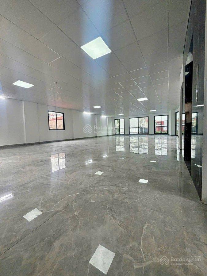 Mặt phố hồng tiến,long biên  160m2x9t  lô góc  vị trí vàng  kinh doanh,dòng tiền cao  67 tỷ