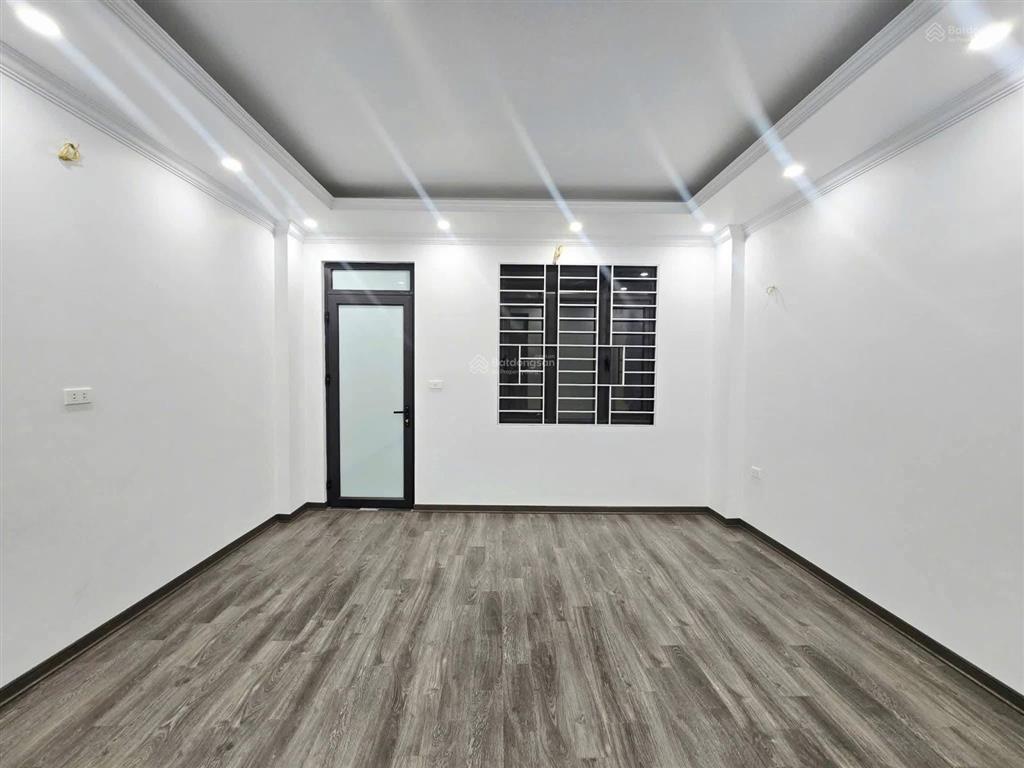 Cần bán gấp nhà xã đàn, đống đa  34m x 5t, lô góc  15m ra phố  nhà chắc chắn  giá rẻ 7.1 tỷ