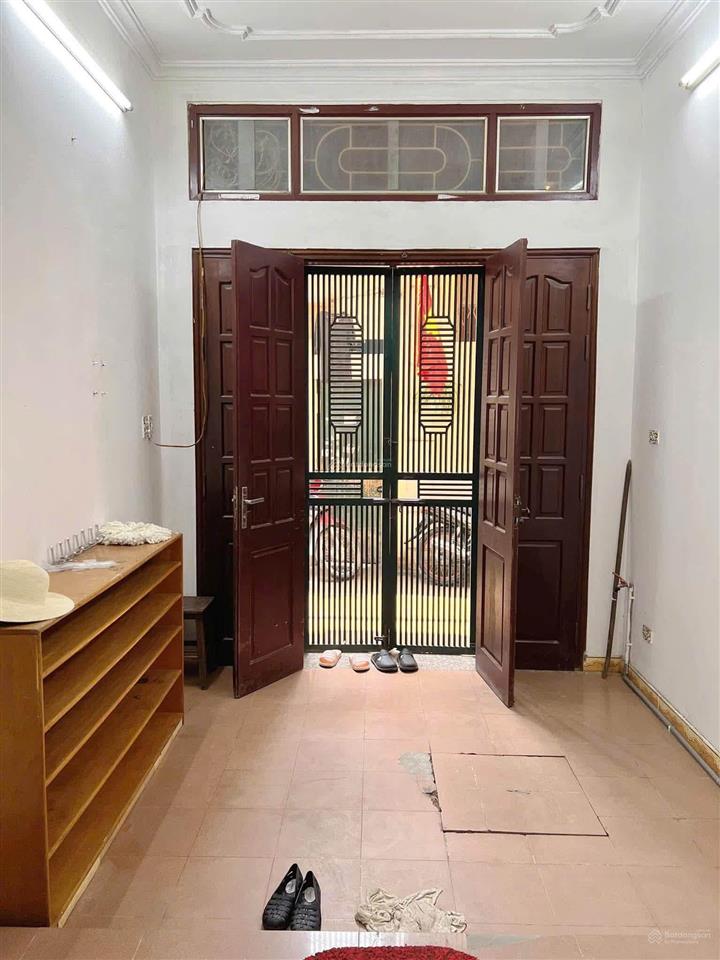 Bán nhà phố trần đại nghĩa, hai bà trưng  18m2x4t, lô góc  10m ra mặt phố  sổ vuông a4  3,9 tỷ