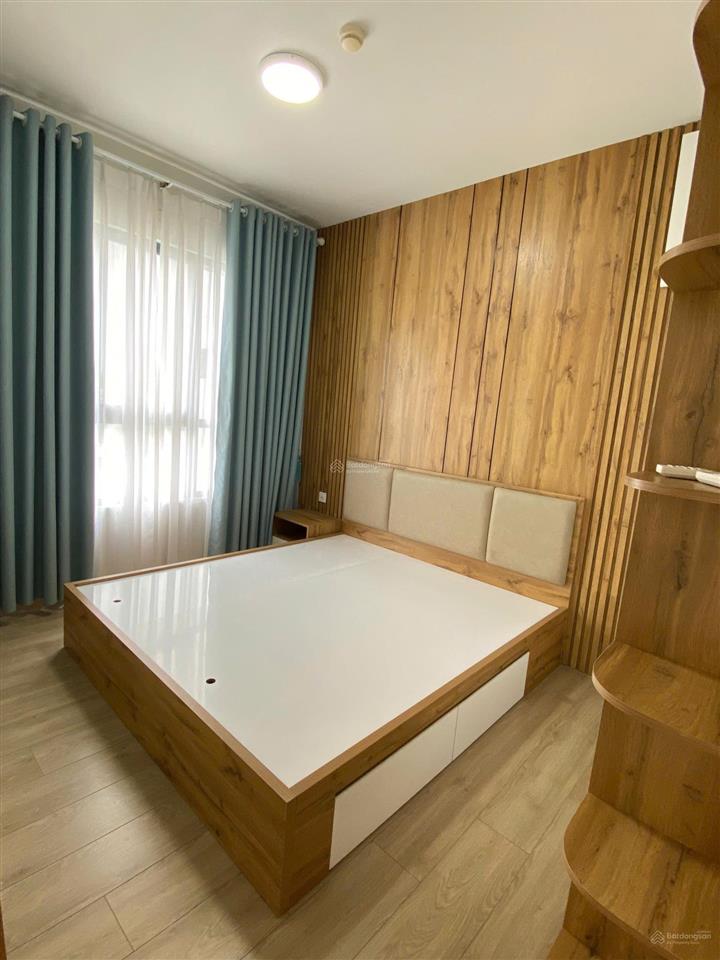 Bán gấp căn hộ 3pn, 3wc, 127m2 tại emerald  celadon city, giá tốt 7,5 tỷ