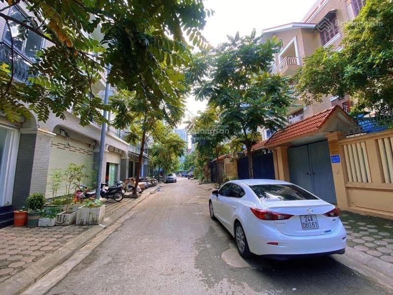 Bán biệt thự 135m2,5 tầng,mt7m tại làng việt kiều châu âu chỉ hơn 30 tỷ