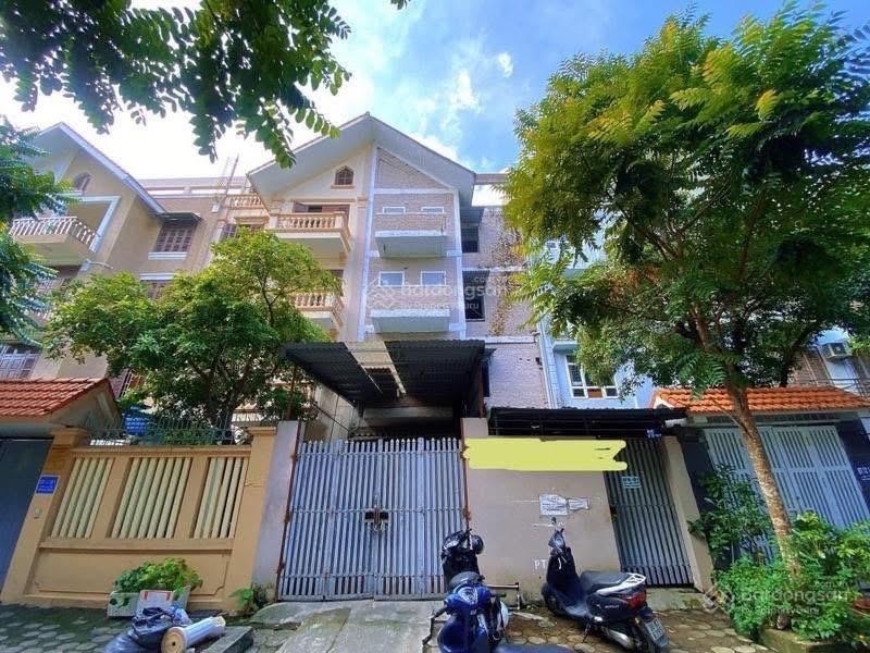 Bán biệt thự 135m2,5 tầng,mt7m tại làng việt kiều châu âu chỉ hơn 30 tỷ