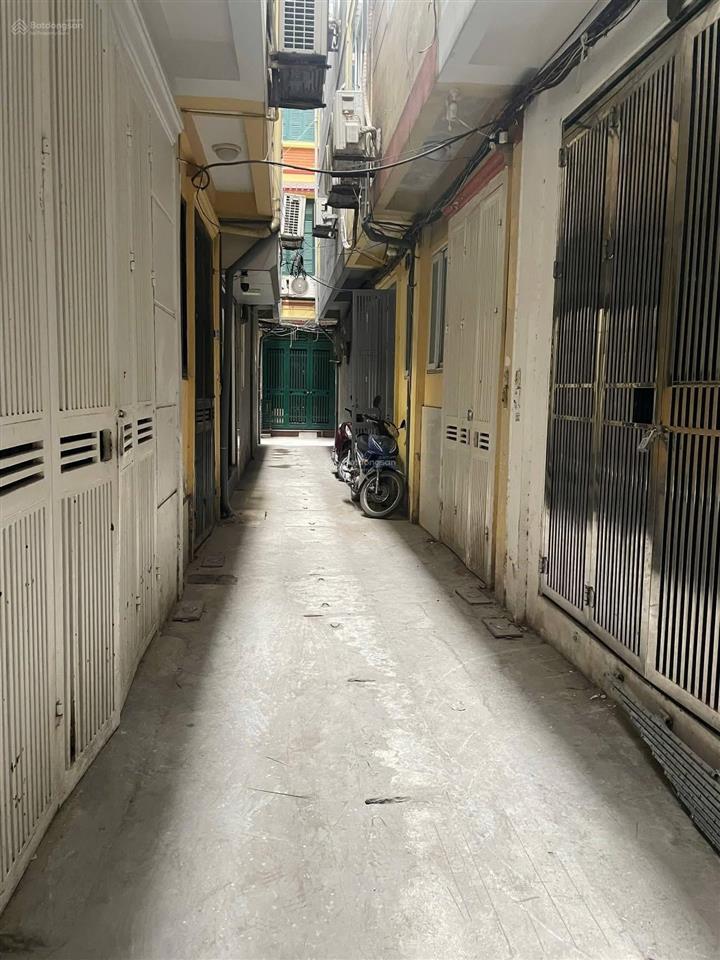 Cực hiếm! bán nhà riêng bùi xương trạch 30m4 tầng,ngõ ba gác hơn 5 tỷ sổ đỏ ko qui hoạch