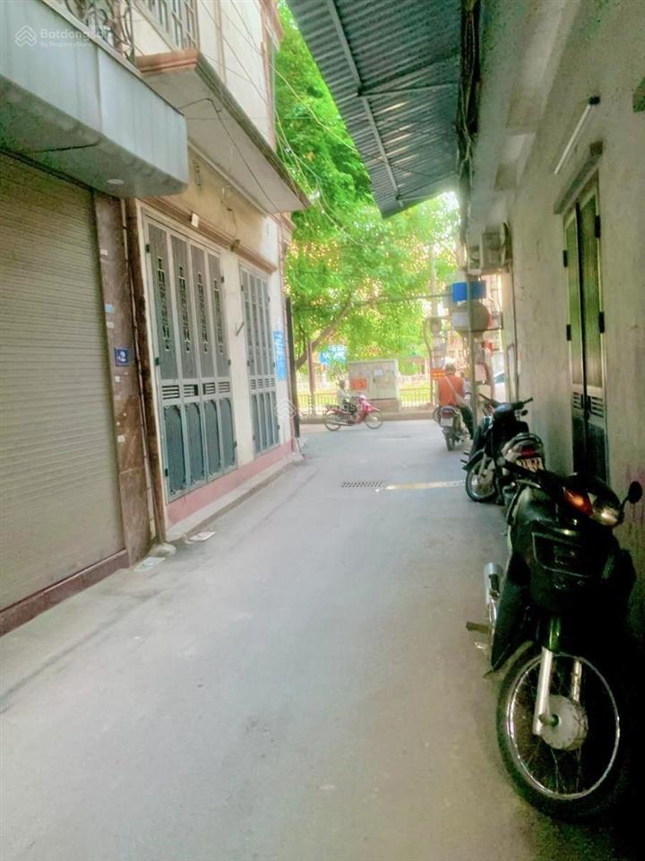 Giá đầu tư! khương đình 36m6 tầng thang máy còn hơn 8 tỷ!