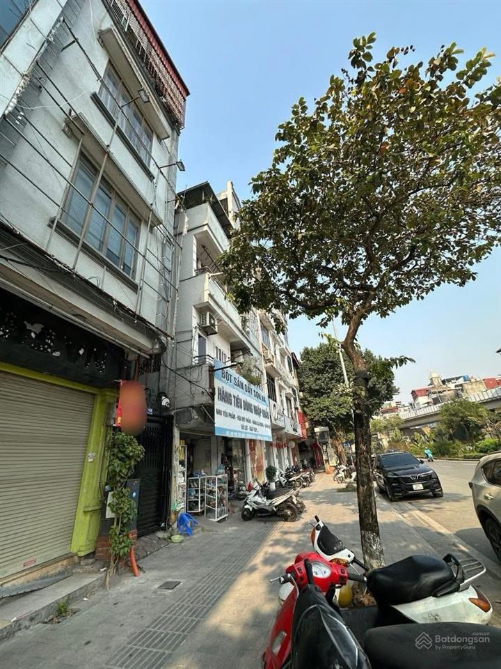 Siêu hiếm! mặt phố võ chí công 50m2  5t  mt 5m giá chỉ 25.9 tỷ  kinh doanh sầm uất