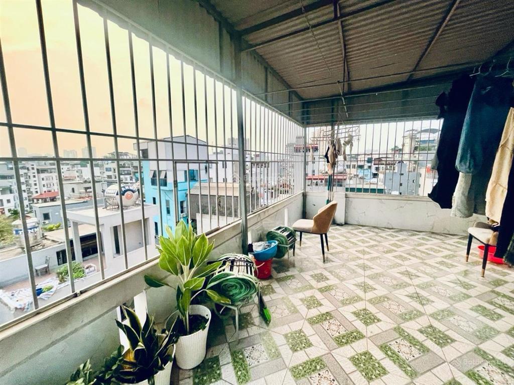 Bán nhà tòa dịch vụ hồ triều khúc 70m8t16p hơn 15 tỷ dòng tiền 75 triệu