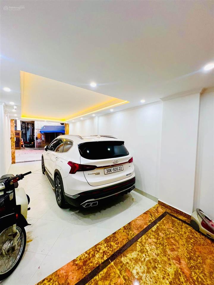 Bán nhà mới phân lô gara ô tô phương mai 50m², 7 tầng, 1 tum chỉ 19,5 tỷ