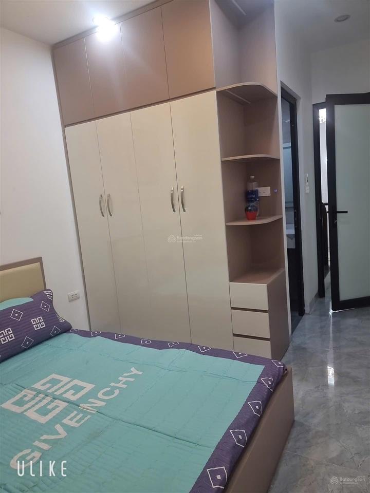 Chính chủ bán nhà trần khát chân 35m², 6 tầng, giá 8,35 tỷ, 8 phòng ngủ, thuê 25 triệu