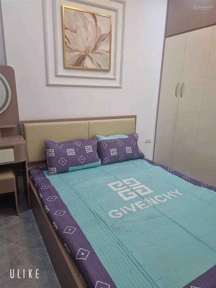 Chính chủ bán nhà trần khát chân 35m², 6 tầng, giá 8,35 tỷ, 8 phòng ngủ, thuê 25 triệu