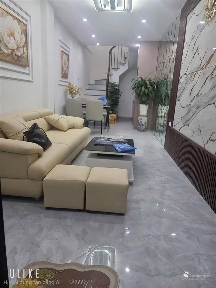 Chính chủ bán nhà trần khát chân 35m², 6 tầng, giá 8,35 tỷ, 8 phòng ngủ, thuê 25 triệu