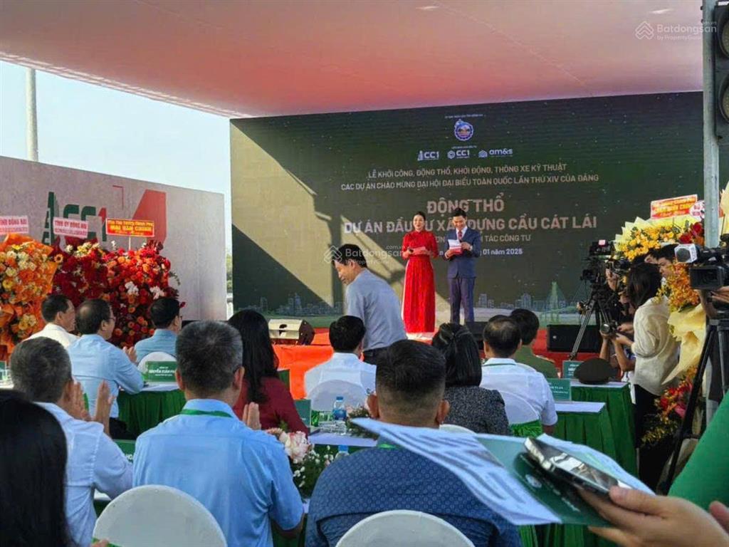 Cơ hội sở hữu nhà phố 1 trệt 2 lầu khu đông sài gòn 7,7 tỷ chiết khấu đến 20% cách vin q9 chỉ 3,5km