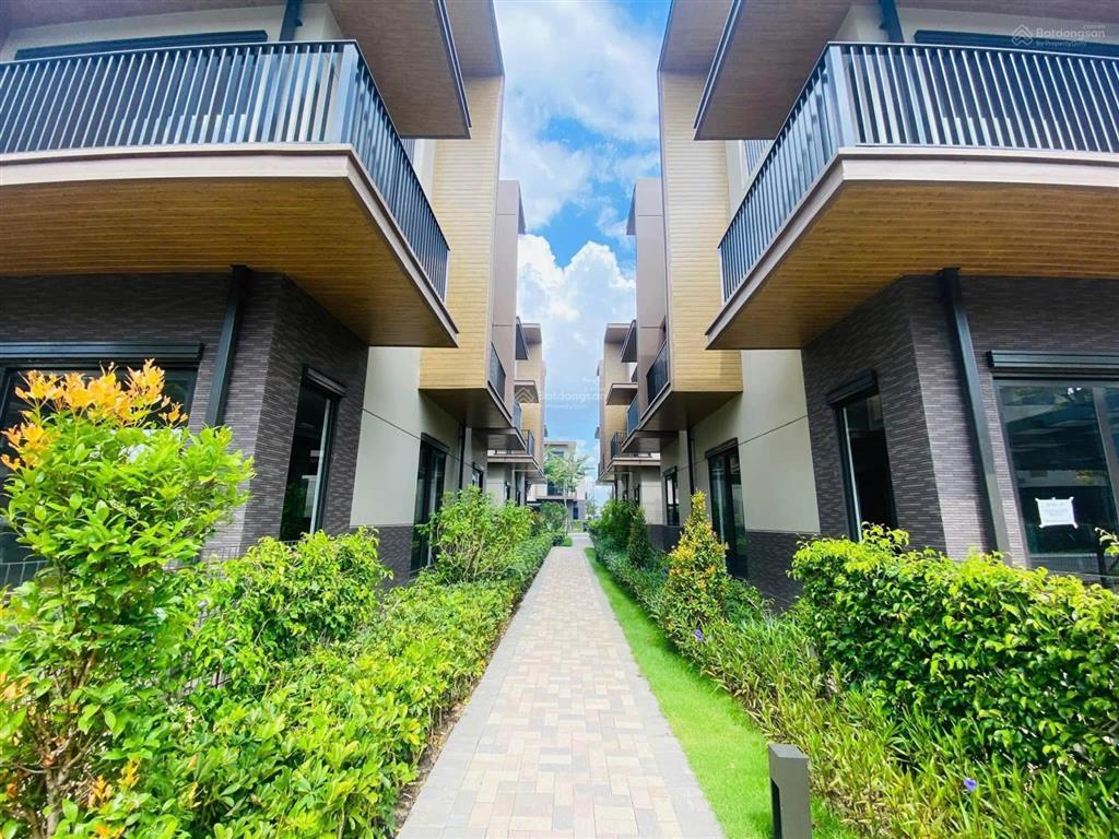 Căn đẹp la4  t117  151.64m2. giá chỉ 7tỷ7 (vat)