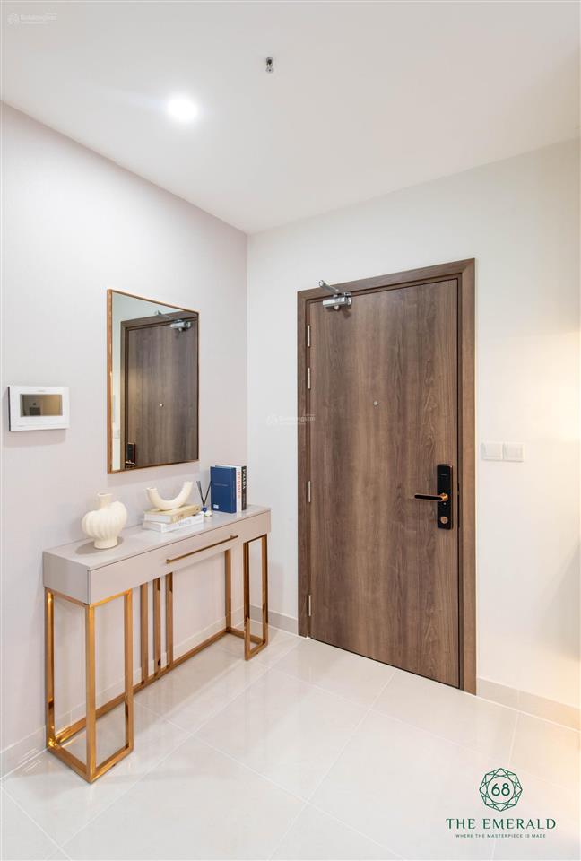 Sở hữu căn hộ a05 2pn2wc giá chỉ 3,66 tỷ (vat và phí sn) vị trí đẹp giá tốt tại the emerald 68