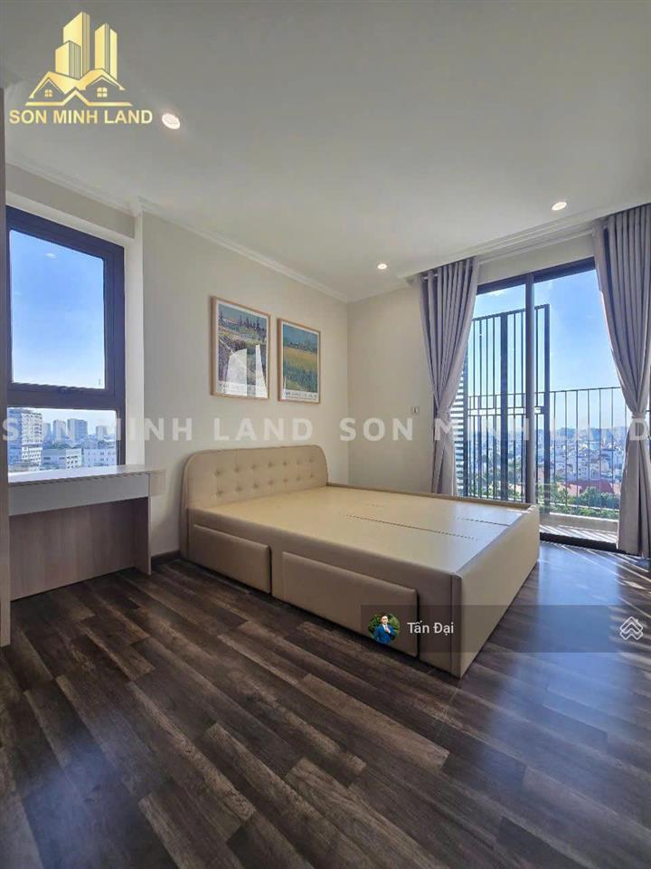 Giảm mạnh 3 tỷ  bán gấp nhà phố lk 5,5x16m đường số 6  hướng tây bắc tại hà đô q10. tấn đại