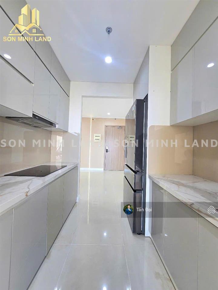 Giảm mạnh 3 tỷ  bán gấp nhà phố lk 5,5x16m đường số 6  hướng tây bắc tại hà đô q10. tấn đại