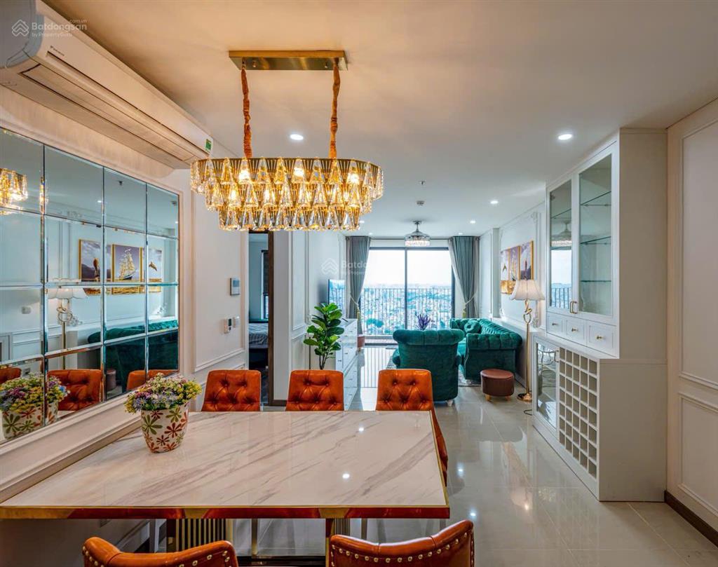 Chính chủ gửi bán căn góc 2pn + 1đn (107m2) view thoáng đẹp  đã có sổ tại hà đô centrosa. tấn đại