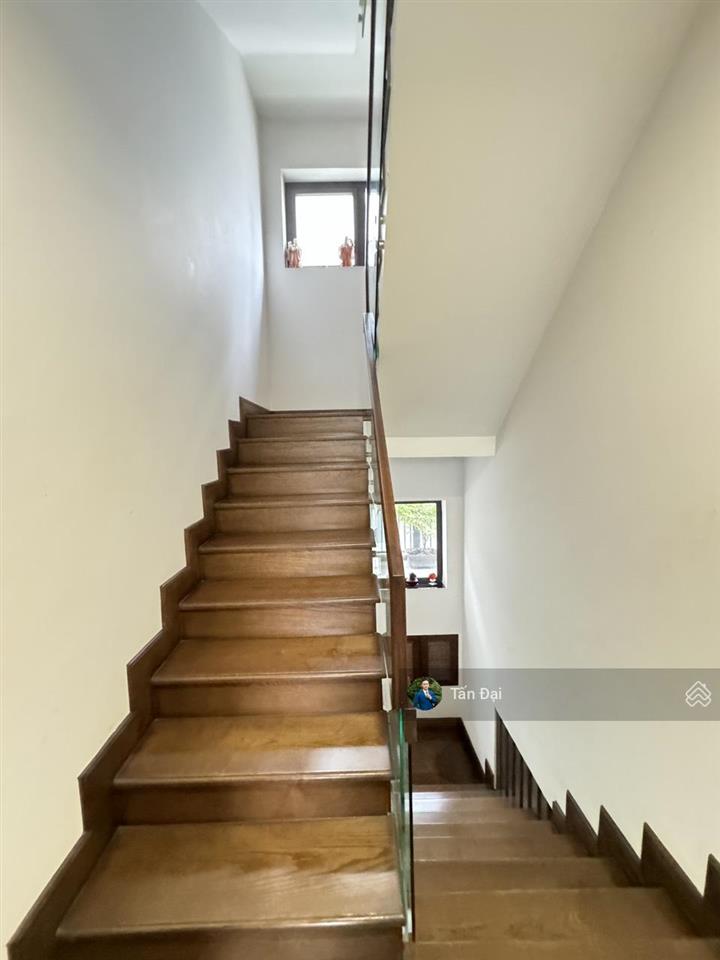 Thiện chí bán căn nhà phố (88m2) view panorama nội thất cao cấp để ở tại hà đô q10. tấn đại