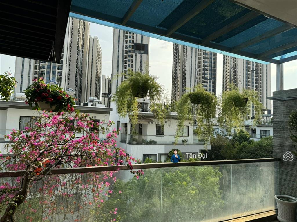 Thiện chí bán căn nhà phố (88m2) view panorama nội thất cao cấp để ở tại hà đô q10. tấn đại