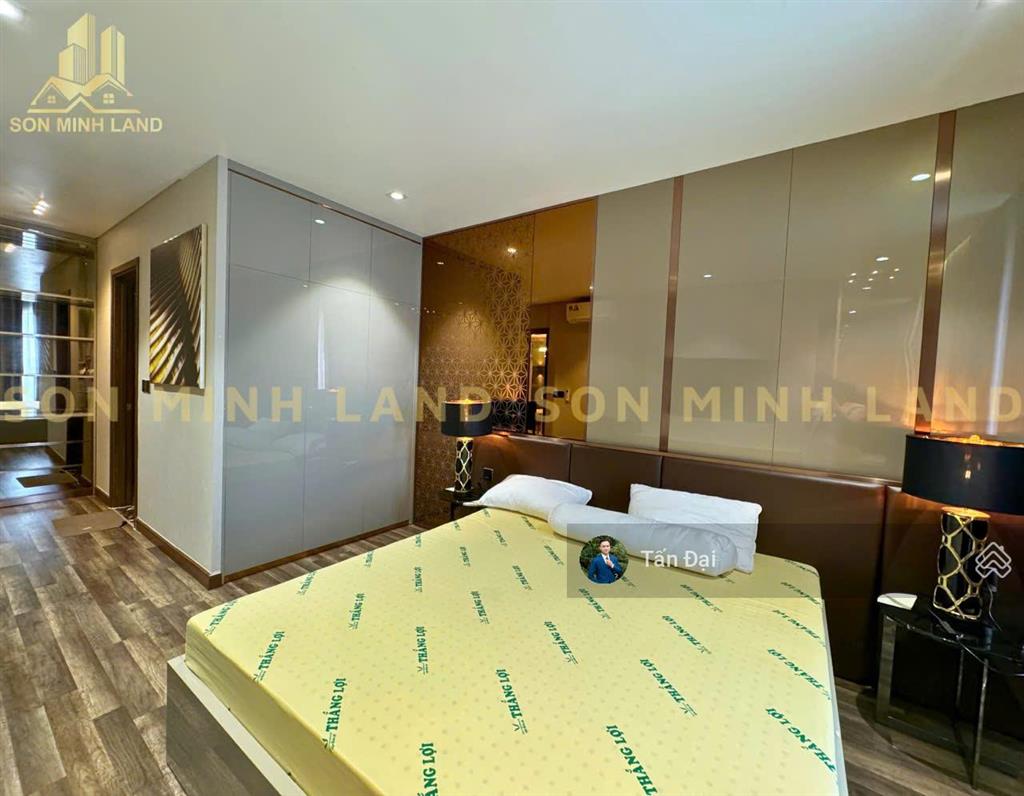 Cần bán gấp căn hộ 4pn 138m2 tại tòa iris, hướng đông nam, view hồ bơi tại hà đô q10. tấn đại