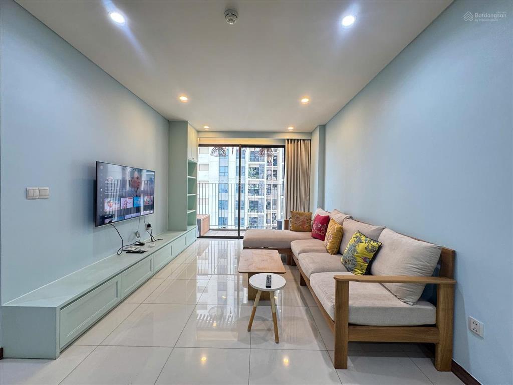 Chính chủ cần bán căn góc 2pn+đn (105m2) full nt bc đông nam,shr tại hà đô centrosa.tấn đại