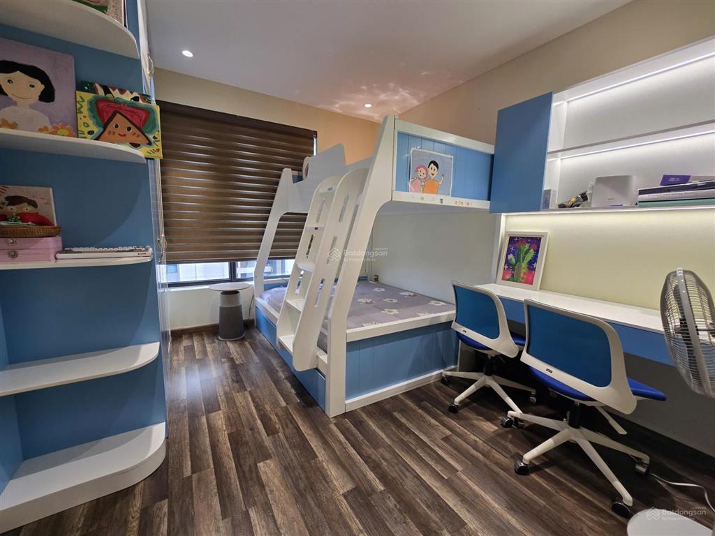 Thiện chí bán căn góc 3pn (122m2) view hồ bơi  nội thất đẹp  đã có sổ hồng tại hà đô  tấn đại