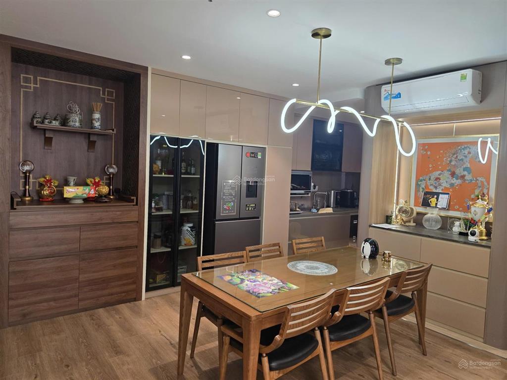 Thiện chí bán căn góc 3pn (122m2) view hồ bơi  nội thất đẹp  đã có sổ hồng tại hà đô  tấn đại