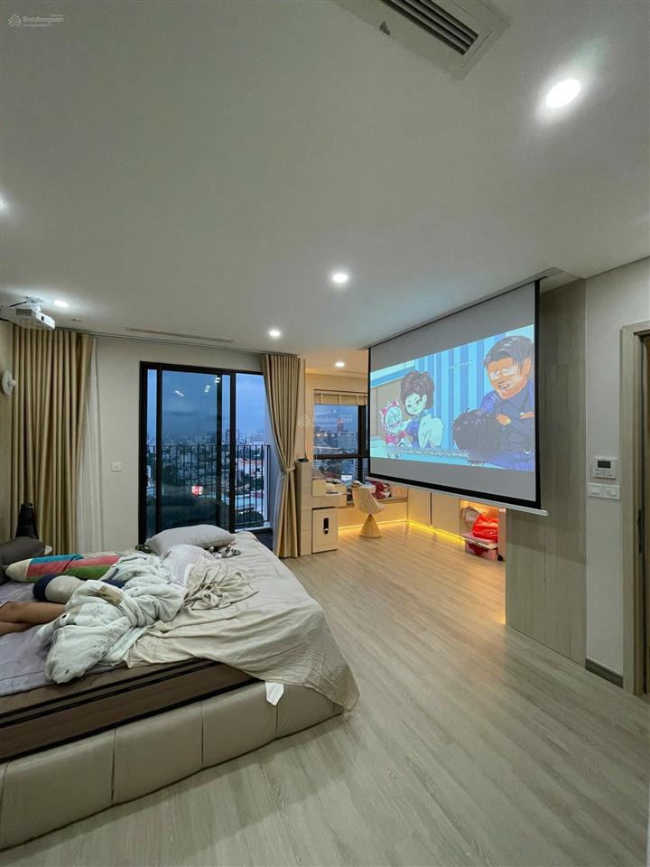 Siêu hiếm, căn góc 3pn+ (133,5m2) view thoáng q1  nt cao cấp  sẵn sổ hồng tại hà đô. tấn đại