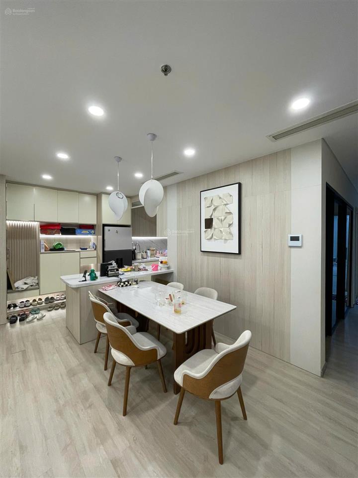 Siêu hiếm, căn góc 3pn+ (133,5m2) view thoáng q1  nt cao cấp  sẵn sổ hồng tại hà đô. tấn đại