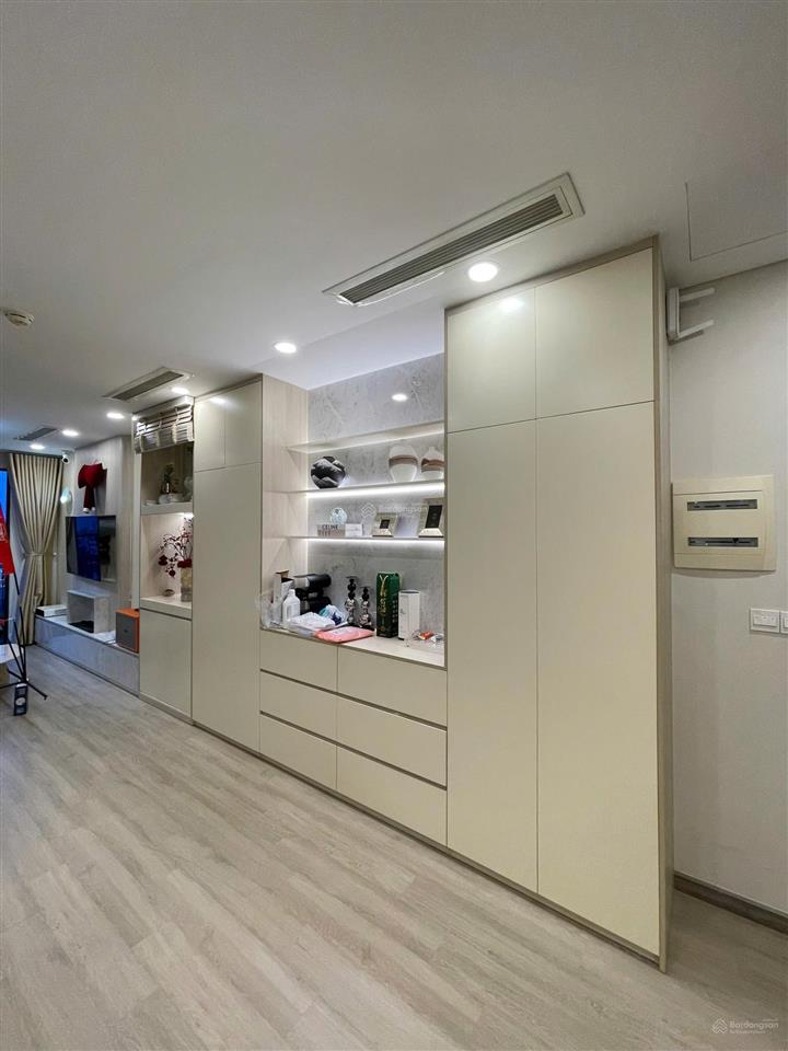 Siêu hiếm, căn góc 3pn+ (133,5m2) view thoáng q1  nt cao cấp  sẵn sổ hồng tại hà đô. tấn đại
