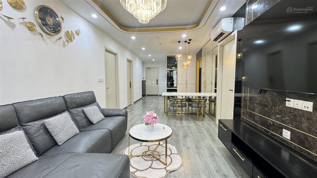 Bán căn 3pn (106,4m2) nội thất đẹp  bc đông nam nhà mát quanh năm  sẵn sổ hồng tại hà đô. tấn đại