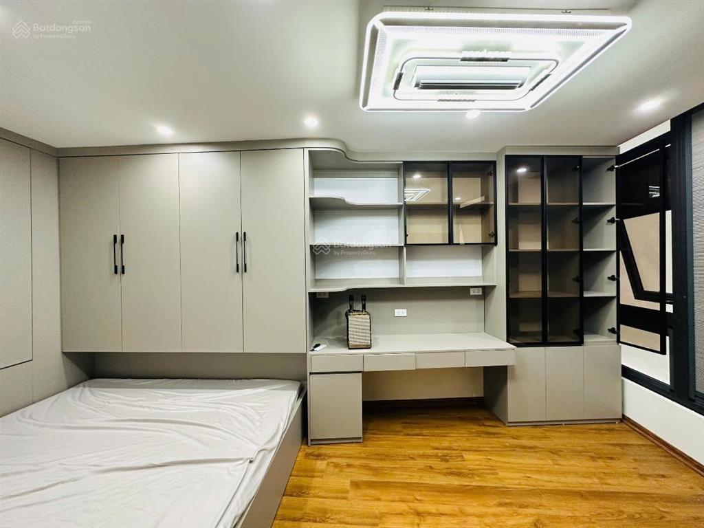 Đẹp quá! phố đội cấn, 5 tầng thang máy, ô tô đỗ cổng, lô góc, kinh doanh, full nội thất, giá tốt